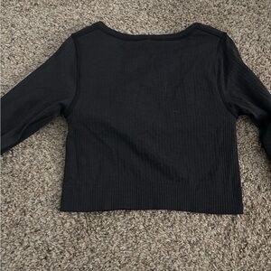 long sleeve ribbed lulu top size 2